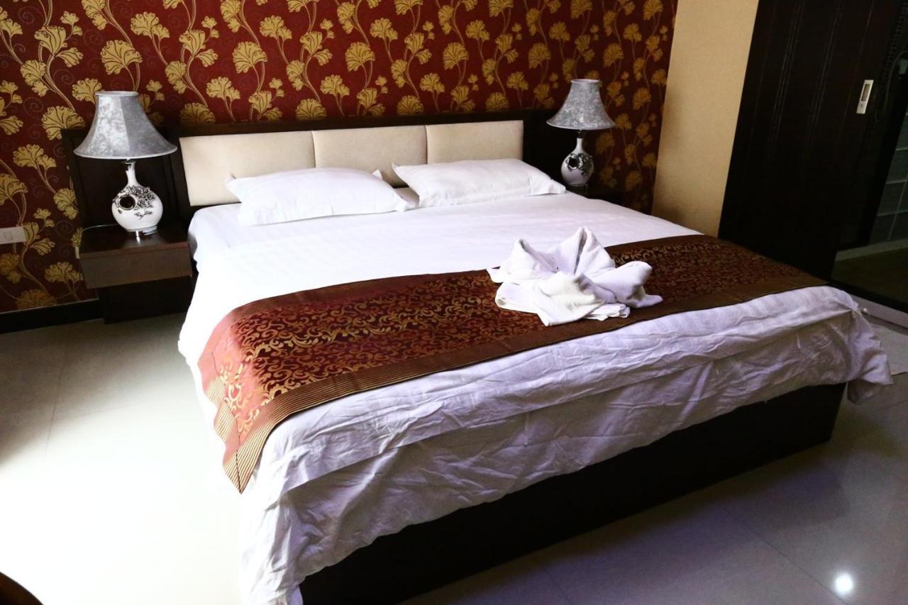 The Sports Hub Love hotel